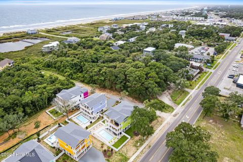 A home in Oak Island