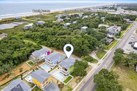 A home in Oak Island