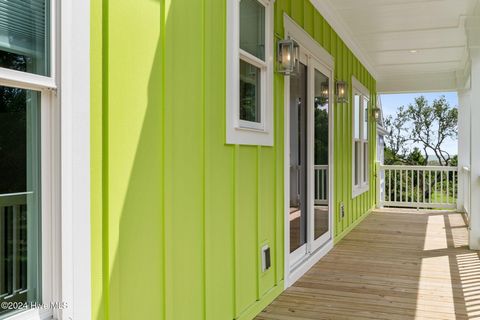 A home in Oak Island