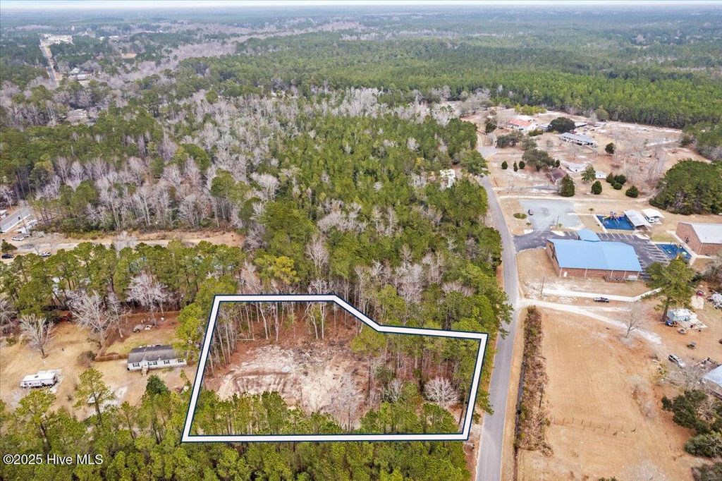 Photo of 390 Walkinghorse Point SW, Shallotte, NC 28470 (MLS # 100488341)