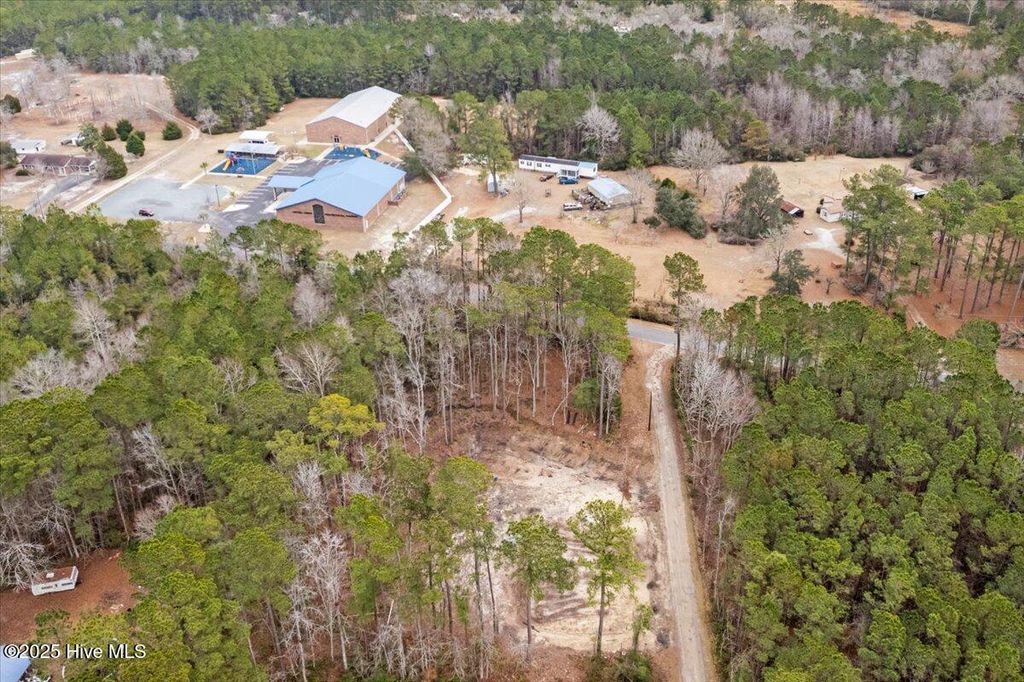 Photo of 390 Walkinghorse Point SW, Shallotte, NC 28470 (MLS # 100488341)