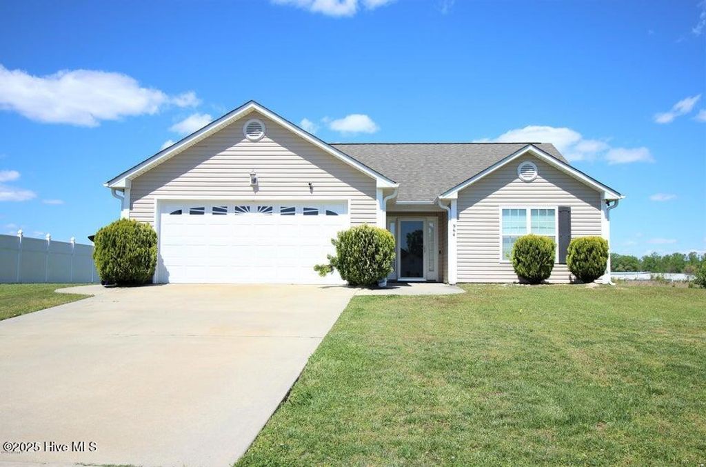 Photo of 964 Ellery Drive, Greenville, NC 27834 (MLS # 100528610)