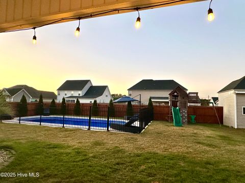 Tiny photo for 304 Crossroads Store Drive, Jacksonville, NC 28546 (MLS # 100543208)