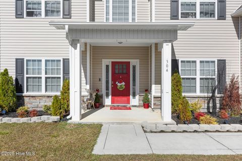 Tiny photo for 304 Crossroads Store Drive, Jacksonville, NC 28546 (MLS # 100543208)