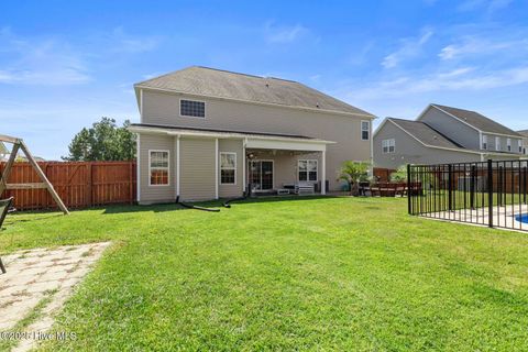 Tiny photo for 304 Crossroads Store Drive, Jacksonville, NC 28546 (MLS # 100543208)