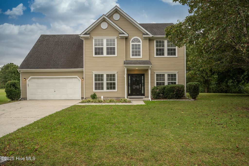 Photo of 209 Eagle Creek Road, Moyock, NC 27958 (MLS # 100536786)