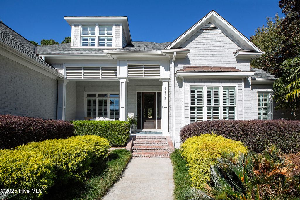 Photo of 1634 Verrazzano Drive, Wilmington, NC 28405 (MLS # 100541349)