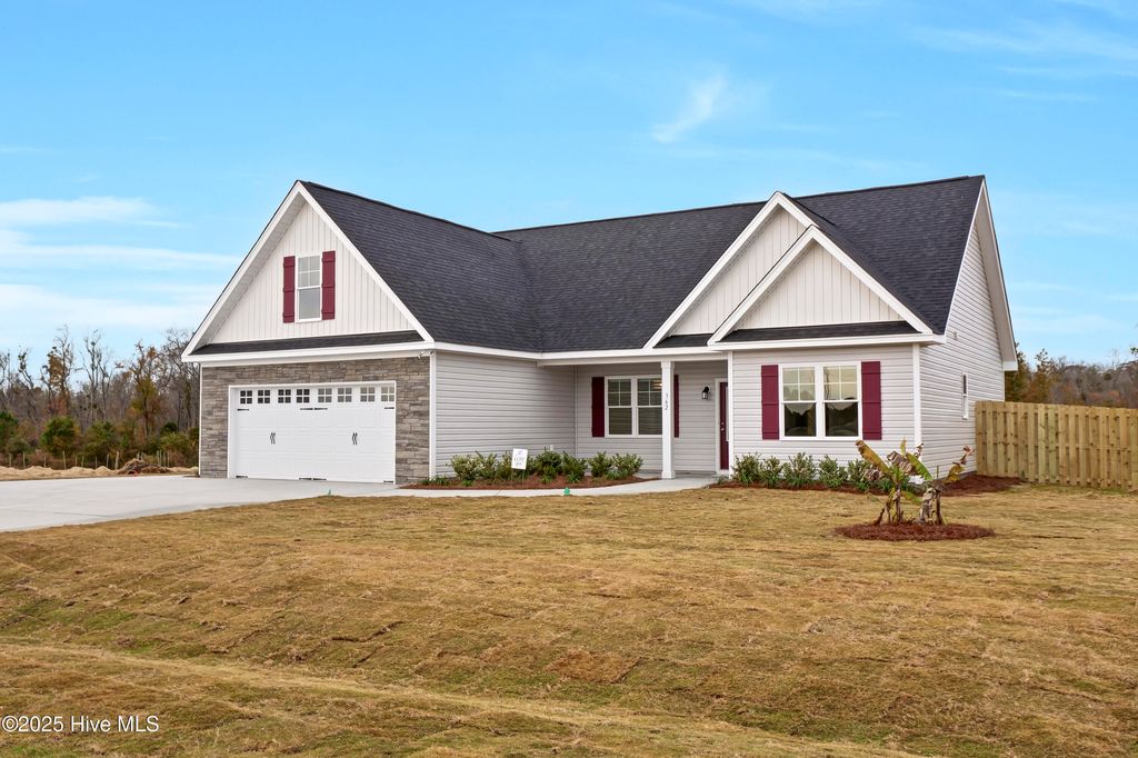 Photo of 11 Peach Bluff, Burgaw, NC 28425 (MLS # 100525118)