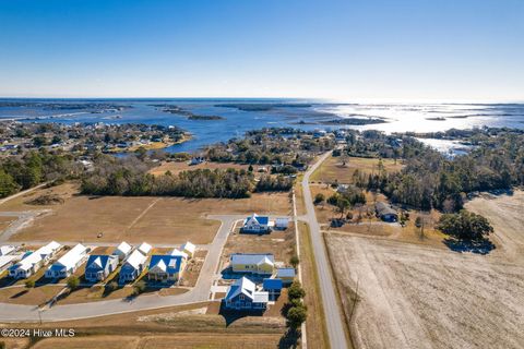 A home in Swansboro