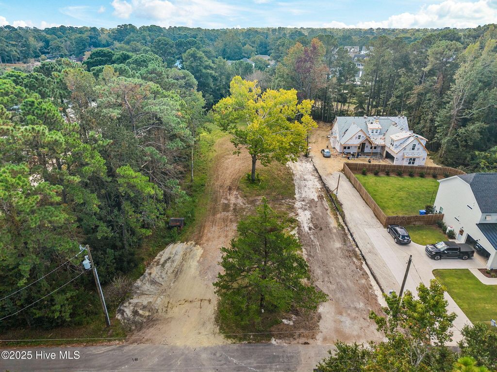 Photo of 6138 Bailey Buck Road, Wilmington, NC 28409 (MLS # 100533559)