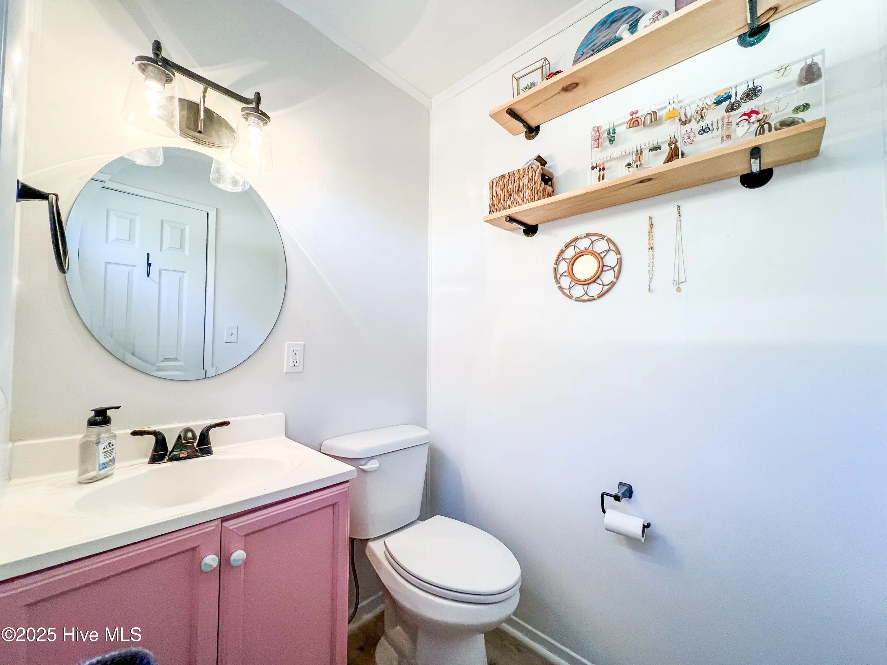 Rocky Point, North Carolina 28457, United States, 3 Bedrooms Bedrooms, ,2 BathroomsBathrooms,Residential,Active,78745