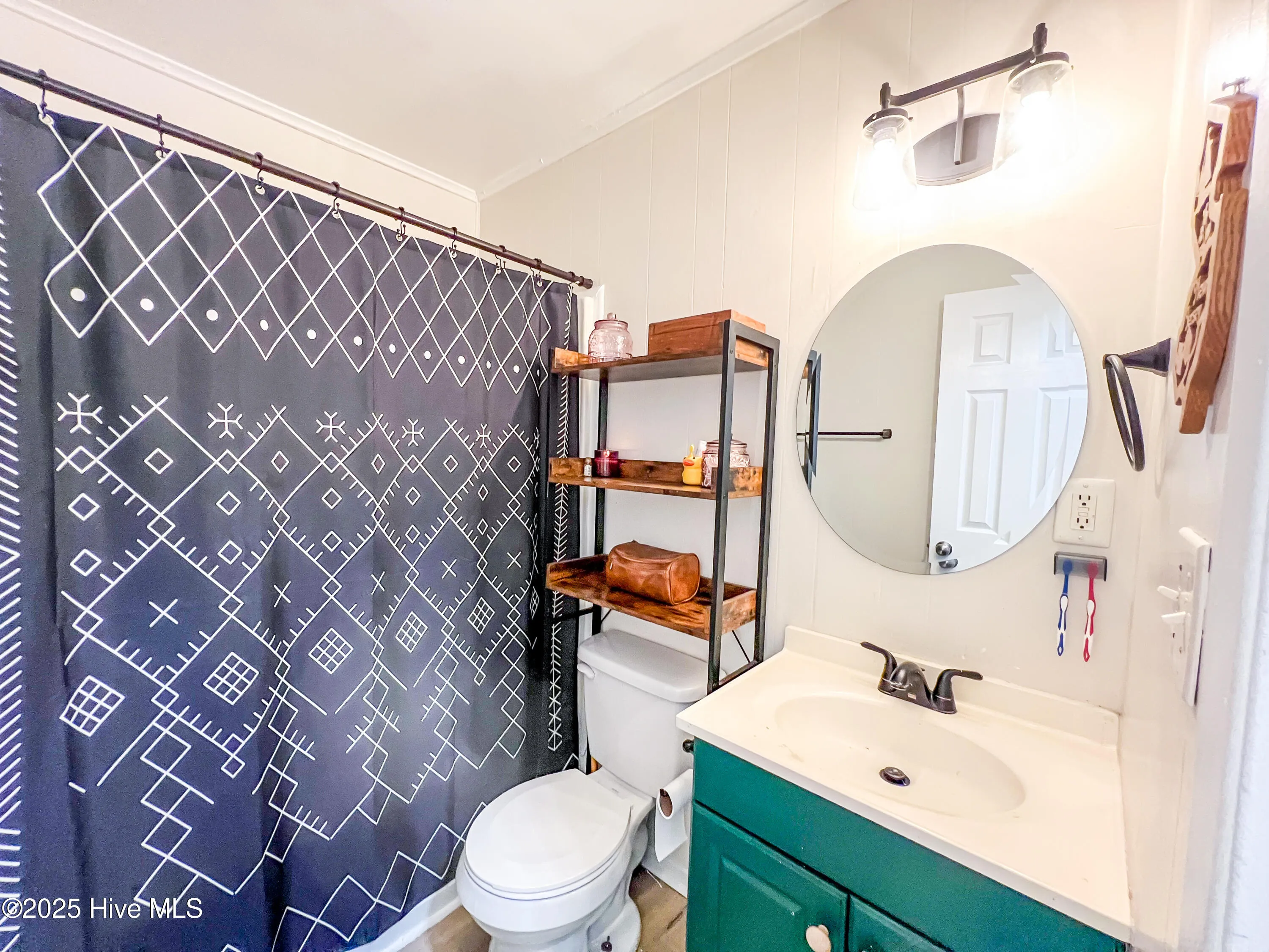 Rocky Point, North Carolina 28457, United States, 3 Bedrooms Bedrooms, ,2 BathroomsBathrooms,Residential,Active,78745