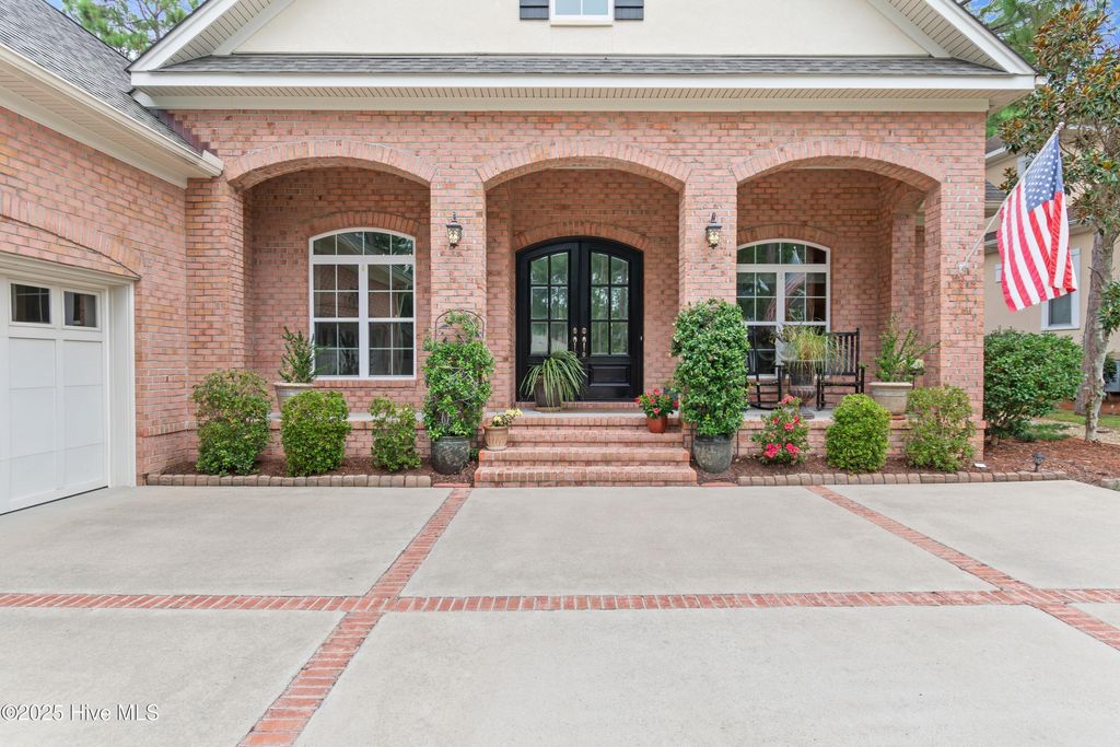 Photo of 3808 Worthington Place, Southport, NC 28461 (MLS # 100525193)