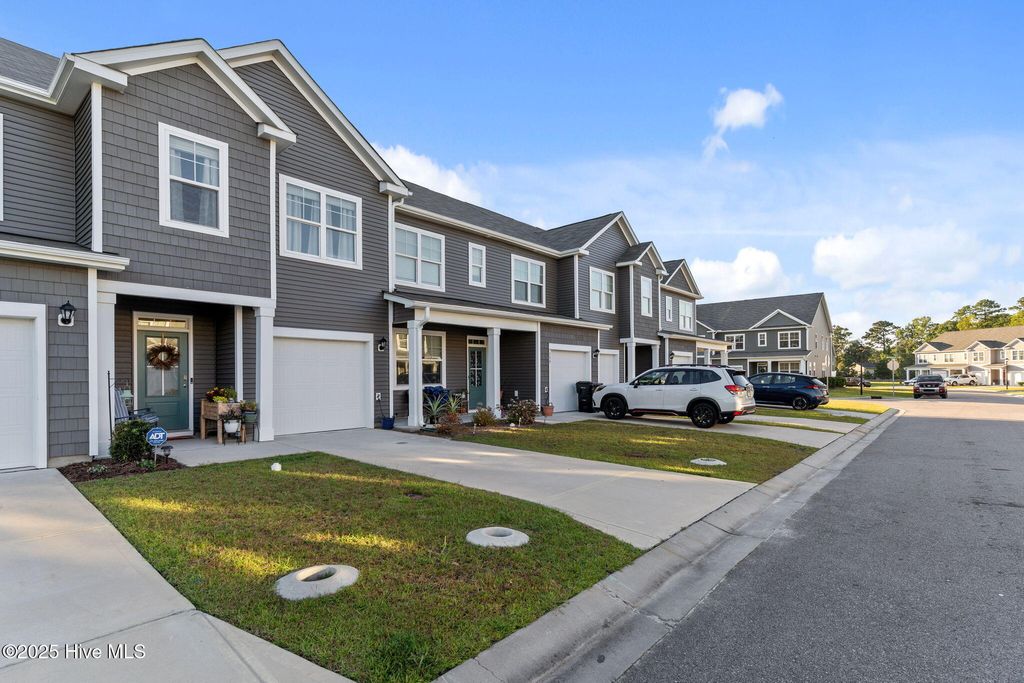 Photo of 7535 Knightbell Circle, Leland, NC 28451 (MLS # 100529312)