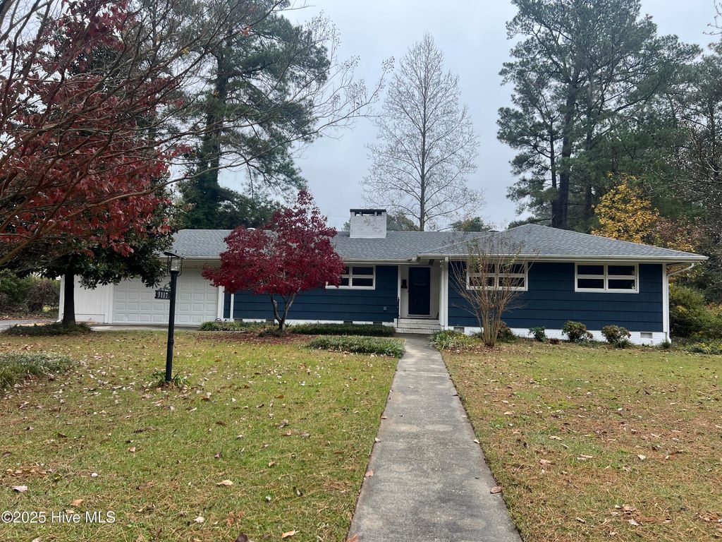 Photo of 1117 S 1st Street, Smithfield, NC 27577 (MLS # 100543855)