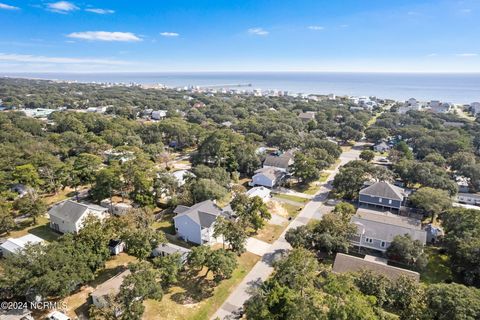 A home in Oak Island