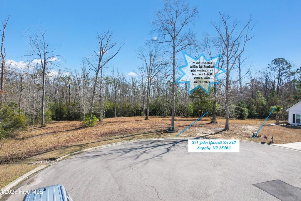 Photo of 371 John Grissett Drive SW, Supply, NC 28462 (MLS # 100489859)