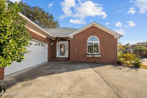 A home in Kure Beach