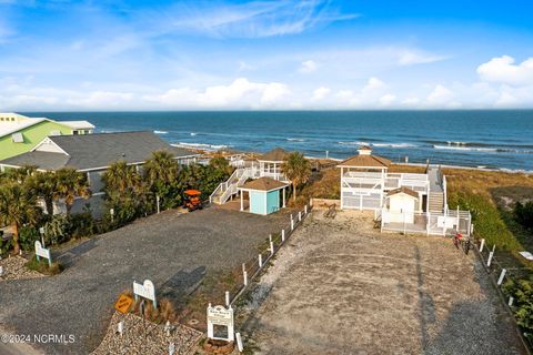 A home in Kure Beach