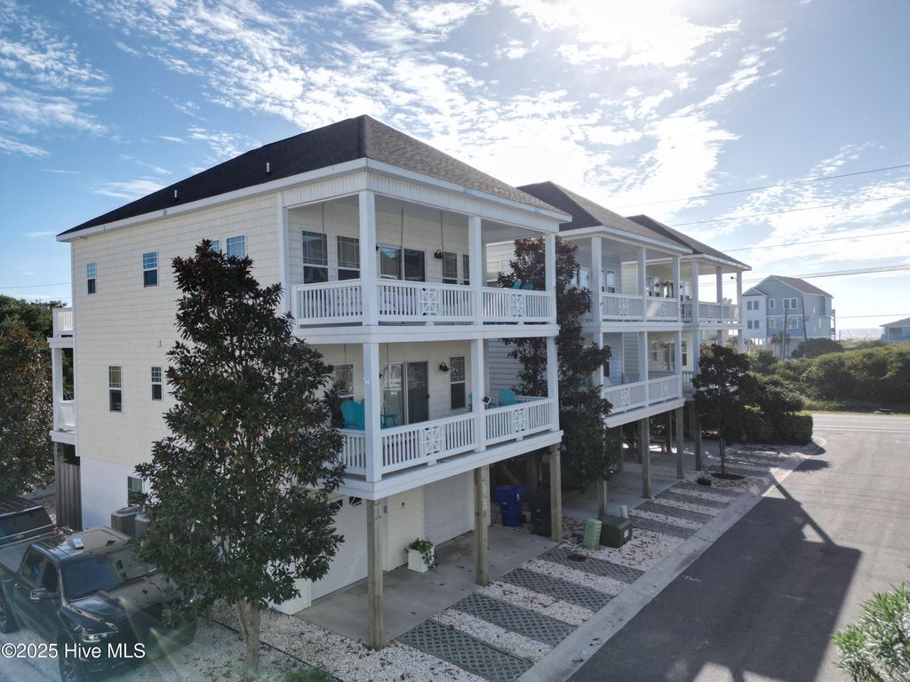 Photo of 123 Coastal Cay, Surf City, NC 28445 (MLS # 100533834)