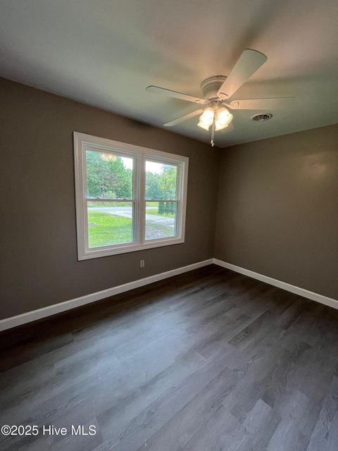 Tiny photo for 175 Kellumtown Road, Hubert, NC 28539 (MLS # 100535695)