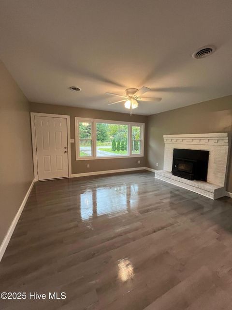 Tiny photo for 175 Kellumtown Road, Hubert, NC 28539 (MLS # 100535695)