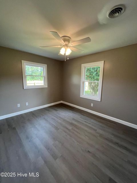 Tiny photo for 175 Kellumtown Road, Hubert, NC 28539 (MLS # 100535695)