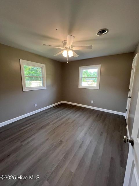 Tiny photo for 175 Kellumtown Road, Hubert, NC 28539 (MLS # 100535695)