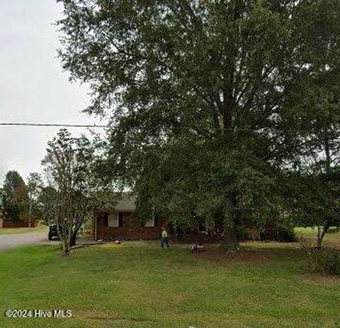 A home in Elizabeth City