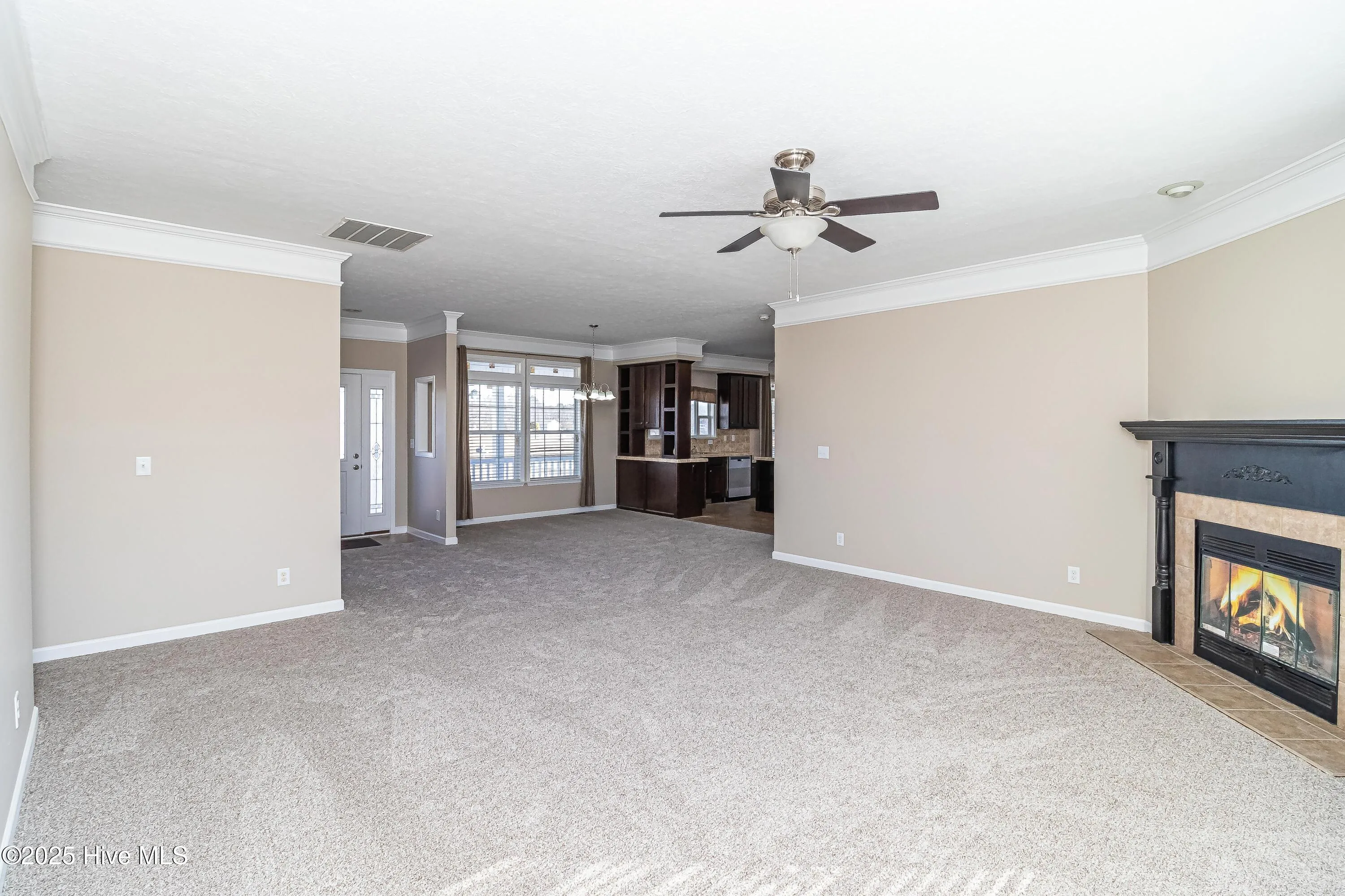 Farmville, North Carolina 27828, United States, 3 Bedrooms Bedrooms, ,2 BathroomsBathrooms,Residential,Active,59702