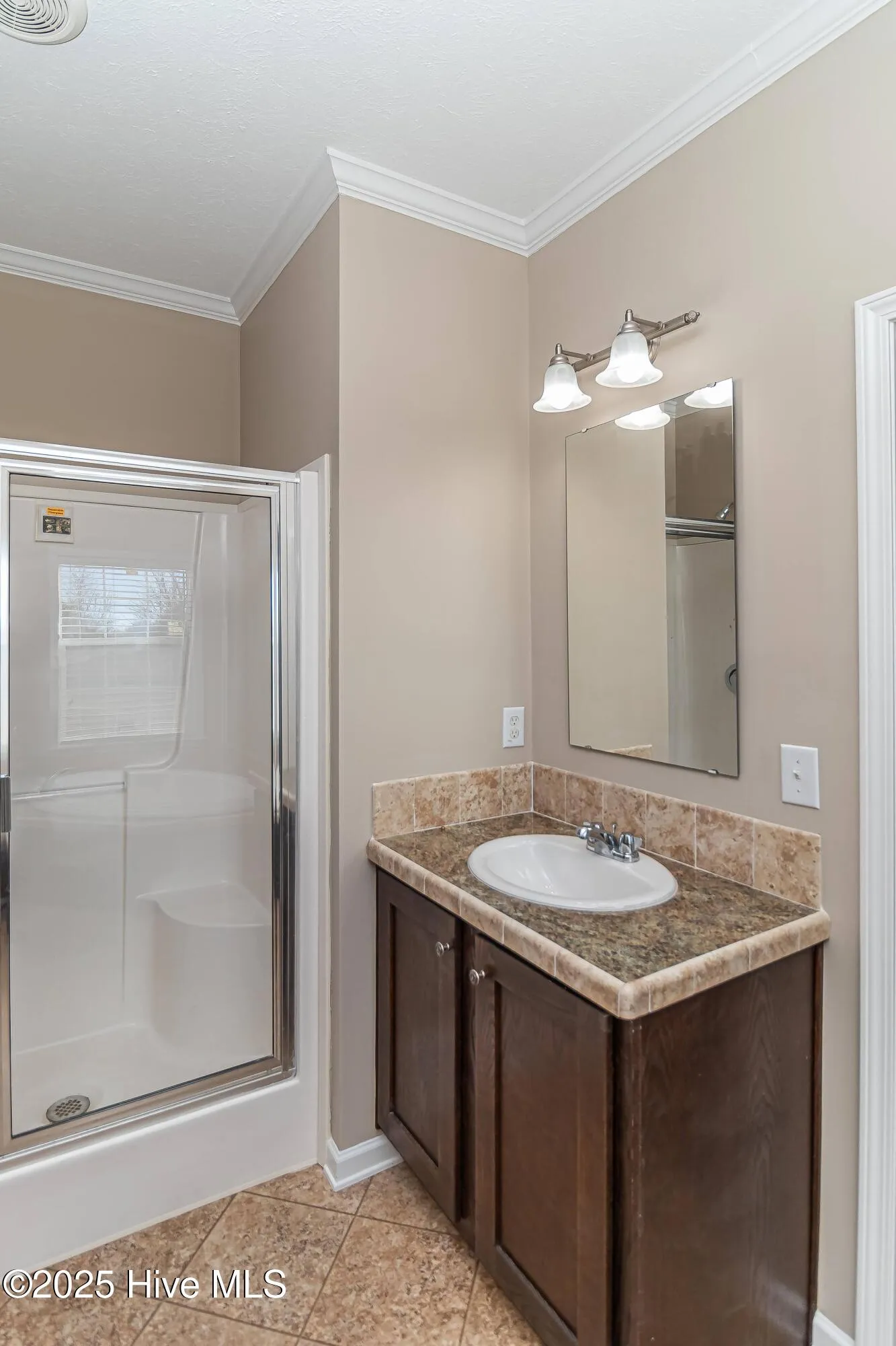 Farmville, North Carolina 27828, United States, 3 Bedrooms Bedrooms, ,2 BathroomsBathrooms,Residential,Active,59702