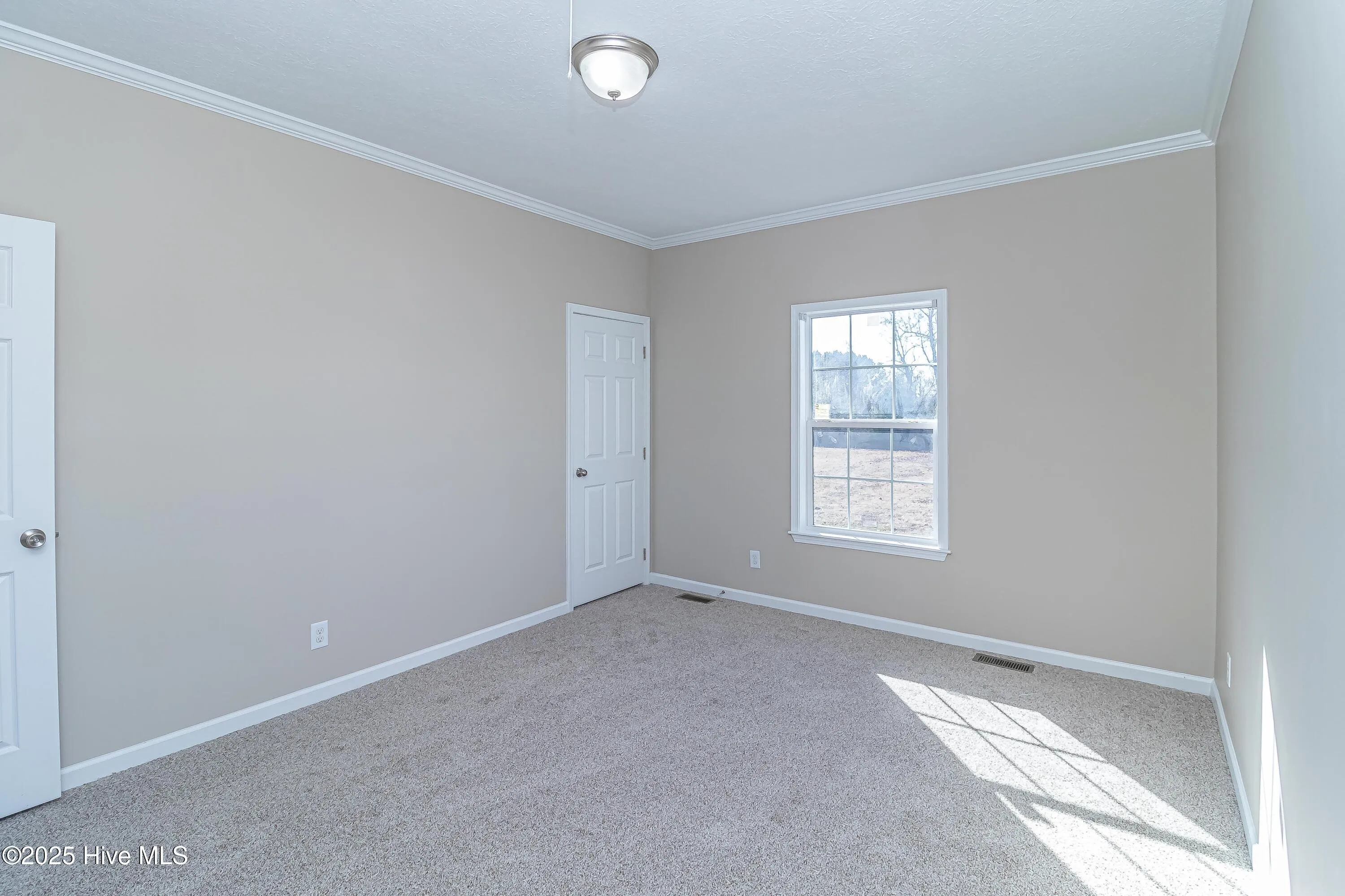 Farmville, North Carolina 27828, United States, 3 Bedrooms Bedrooms, ,2 BathroomsBathrooms,Residential,Active,59702