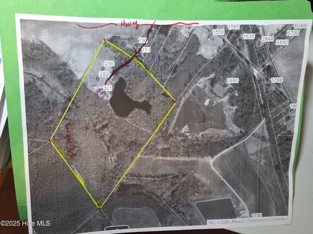 Photo of 301 Hidden Pond Lane, Roseboro, NC 28382 (MLS # 100538061)
