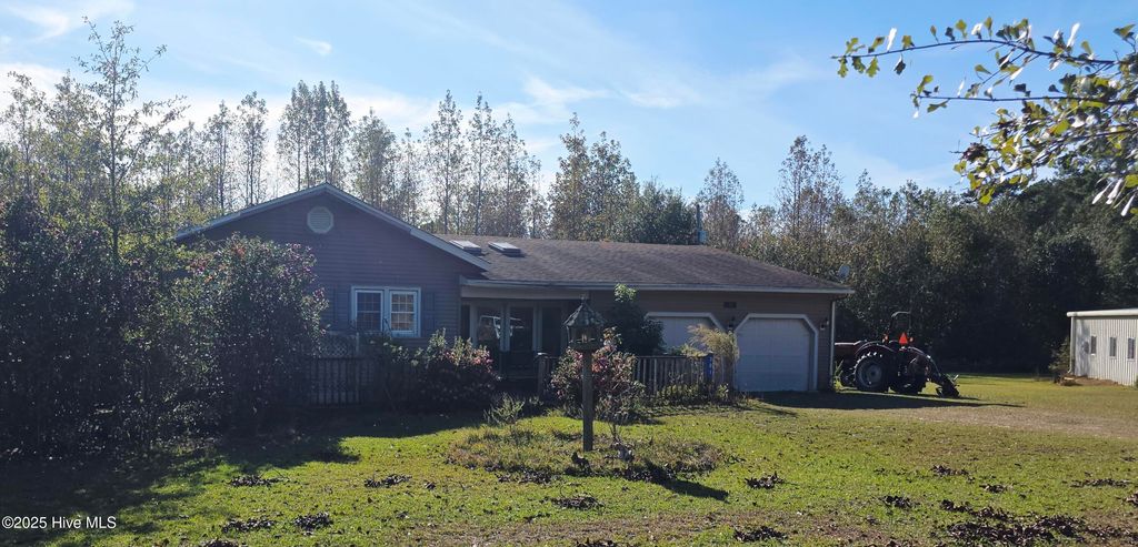 Photo of 301 Hidden Pond Lane, Roseboro, NC 28382 (MLS # 100538061)