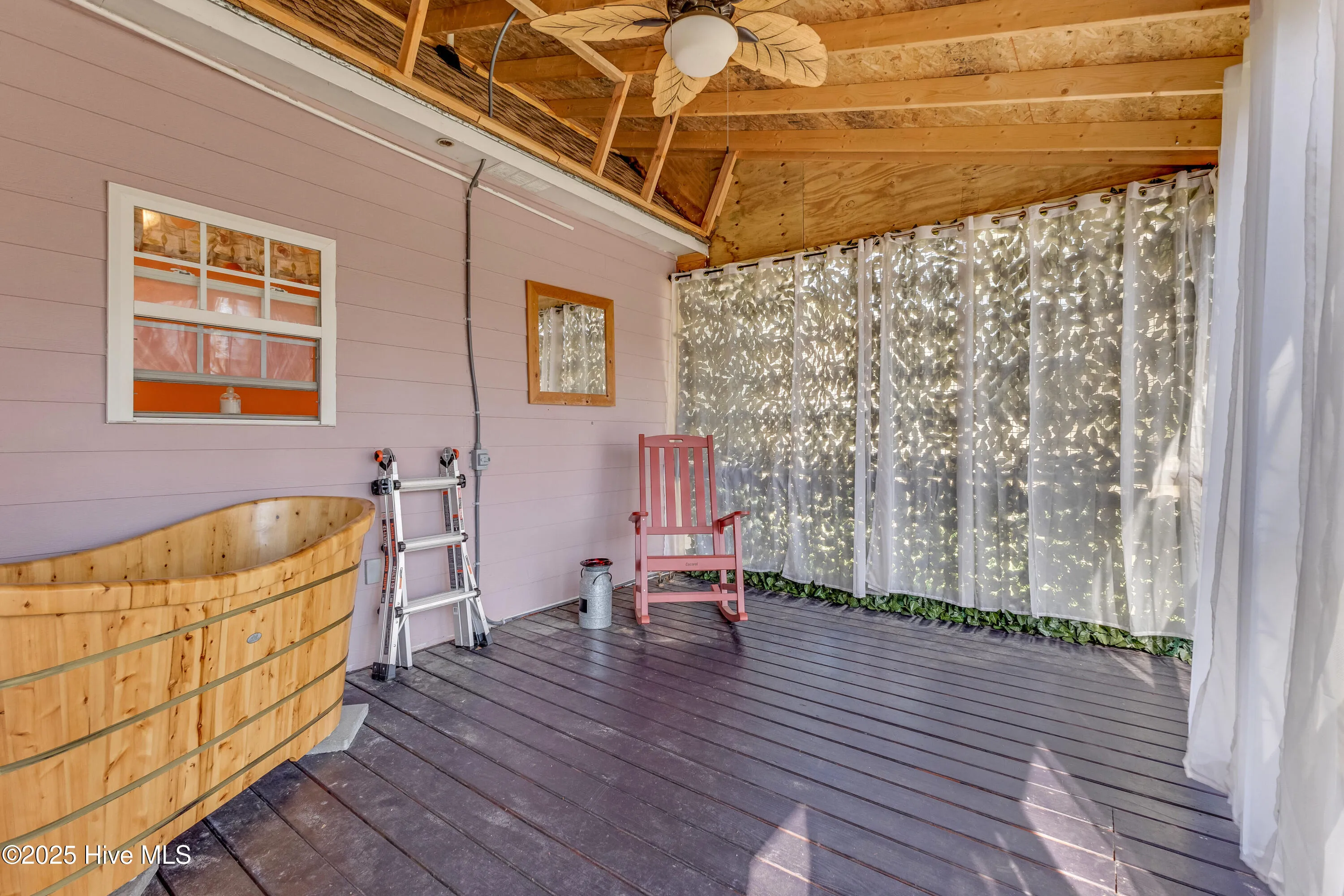 Rocky Point, North Carolina 28457, United States, 3 Bedrooms Bedrooms, ,2 BathroomsBathrooms,Residential,Active,94353