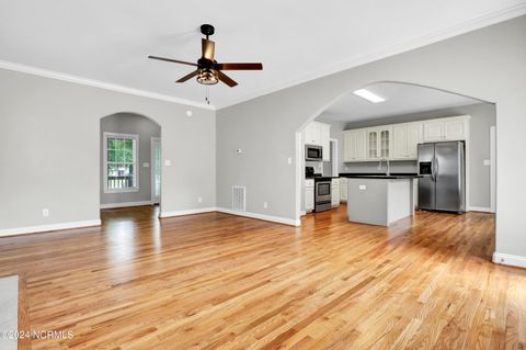 A home in Sneads Ferry