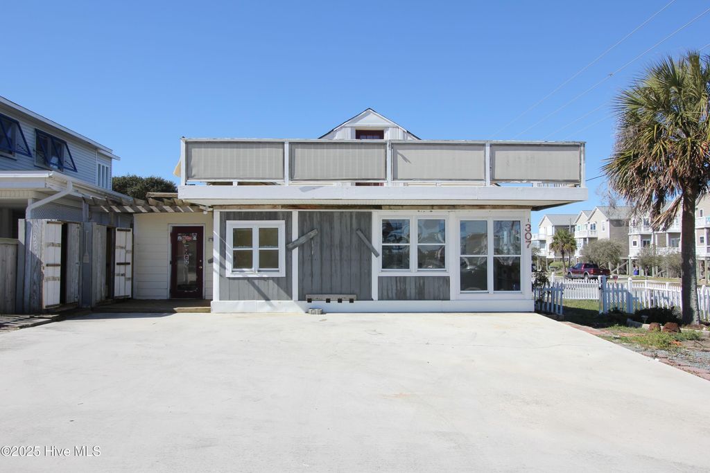 listing image 0
