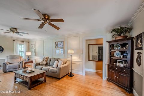 Tiny photo for 504 S Walker Street, Burgaw, NC 28425 (MLS # 100534320)