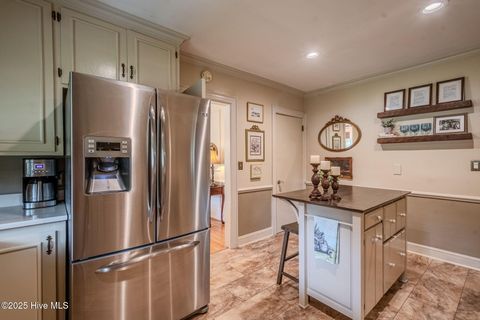 Tiny photo for 504 S Walker Street, Burgaw, NC 28425 (MLS # 100534320)
