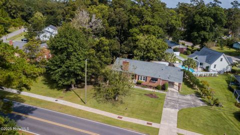 Tiny photo for 504 S Walker Street, Burgaw, NC 28425 (MLS # 100534320)