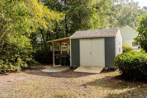Tiny photo for 504 S Walker Street, Burgaw, NC 28425 (MLS # 100534320)