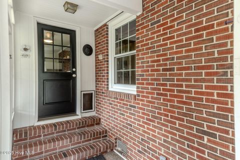 Tiny photo for 504 S Walker Street, Burgaw, NC 28425 (MLS # 100534320)