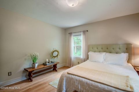 Tiny photo for 504 S Walker Street, Burgaw, NC 28425 (MLS # 100534320)