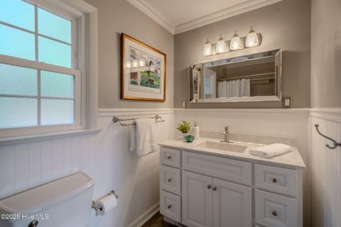 Tiny photo for 504 S Walker Street, Burgaw, NC 28425 (MLS # 100534320)