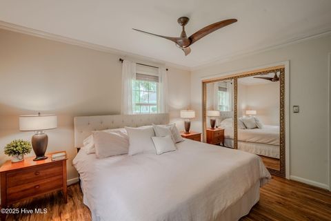 Tiny photo for 504 S Walker Street, Burgaw, NC 28425 (MLS # 100534320)