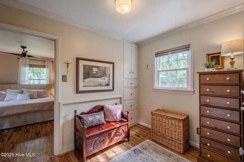 Tiny photo for 504 S Walker Street, Burgaw, NC 28425 (MLS # 100534320)