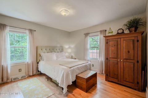 Tiny photo for 504 S Walker Street, Burgaw, NC 28425 (MLS # 100534320)