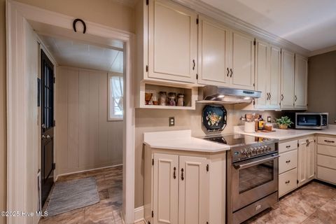 Tiny photo for 504 S Walker Street, Burgaw, NC 28425 (MLS # 100534320)