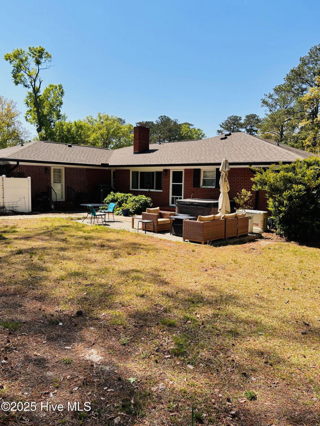 Photo of 302 Oak Drive, Washington, NC 27889 (MLS # 100533508)