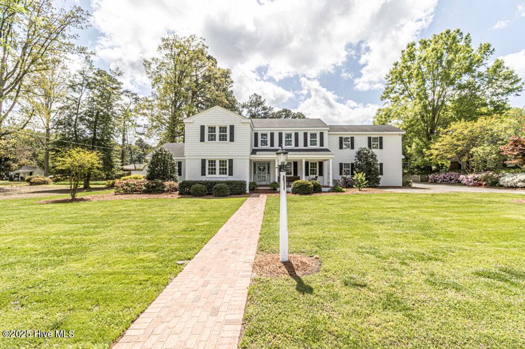Photo of 3609 Hawthorne Road, Rocky Mount, NC 27804 (MLS # 100528434)